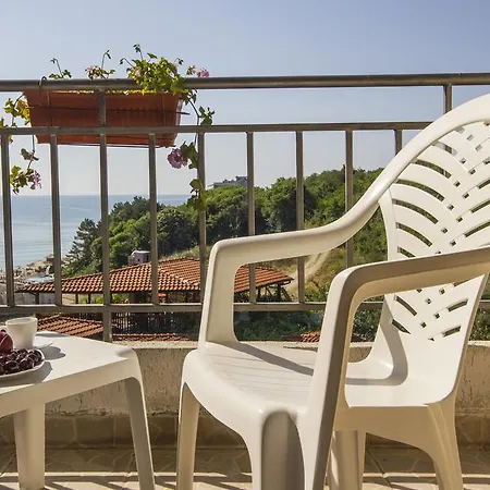 Coral Гостевой дом