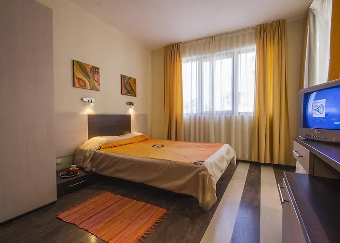 Coral 3* Obzor