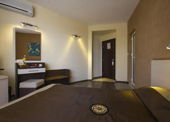 Coral 3*