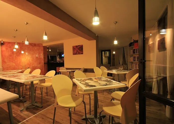 Coral Guest house 3*