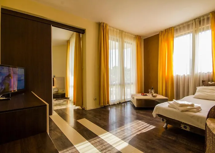 Coral 3* Obzor