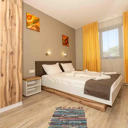 Guest house Coral